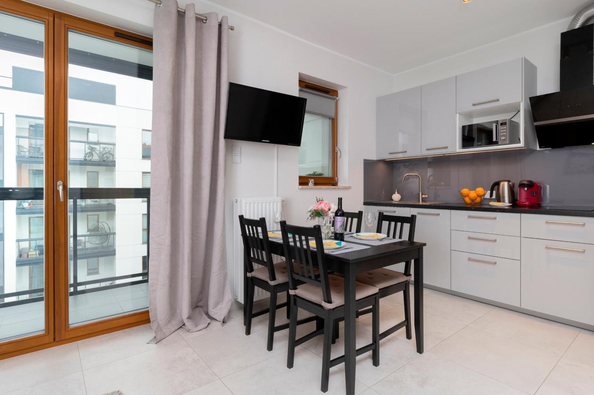Apartament Z Widokiem Na Morze Obok Parku Millenium W Gdansku By Noclegi Renters Esterno foto