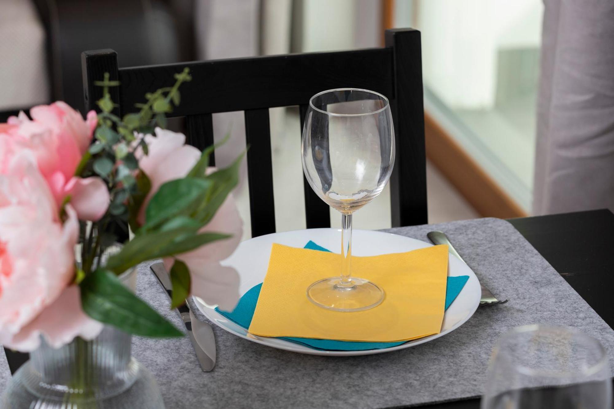Apartament Z Widokiem Na Morze Obok Parku Millenium W Gdansku By Noclegi Renters Esterno foto