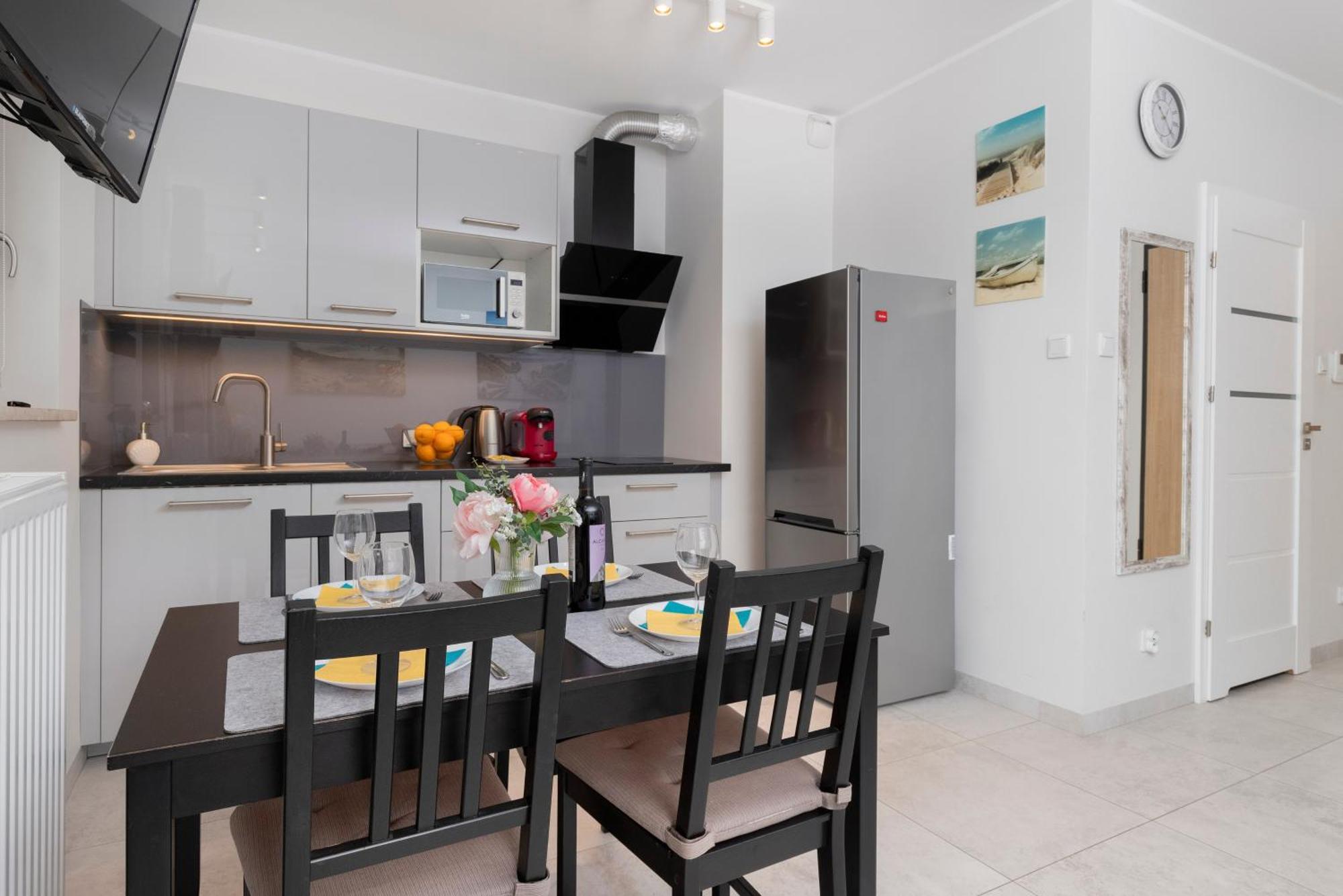 Apartament Z Widokiem Na Morze Obok Parku Millenium W Gdansku By Noclegi Renters Esterno foto