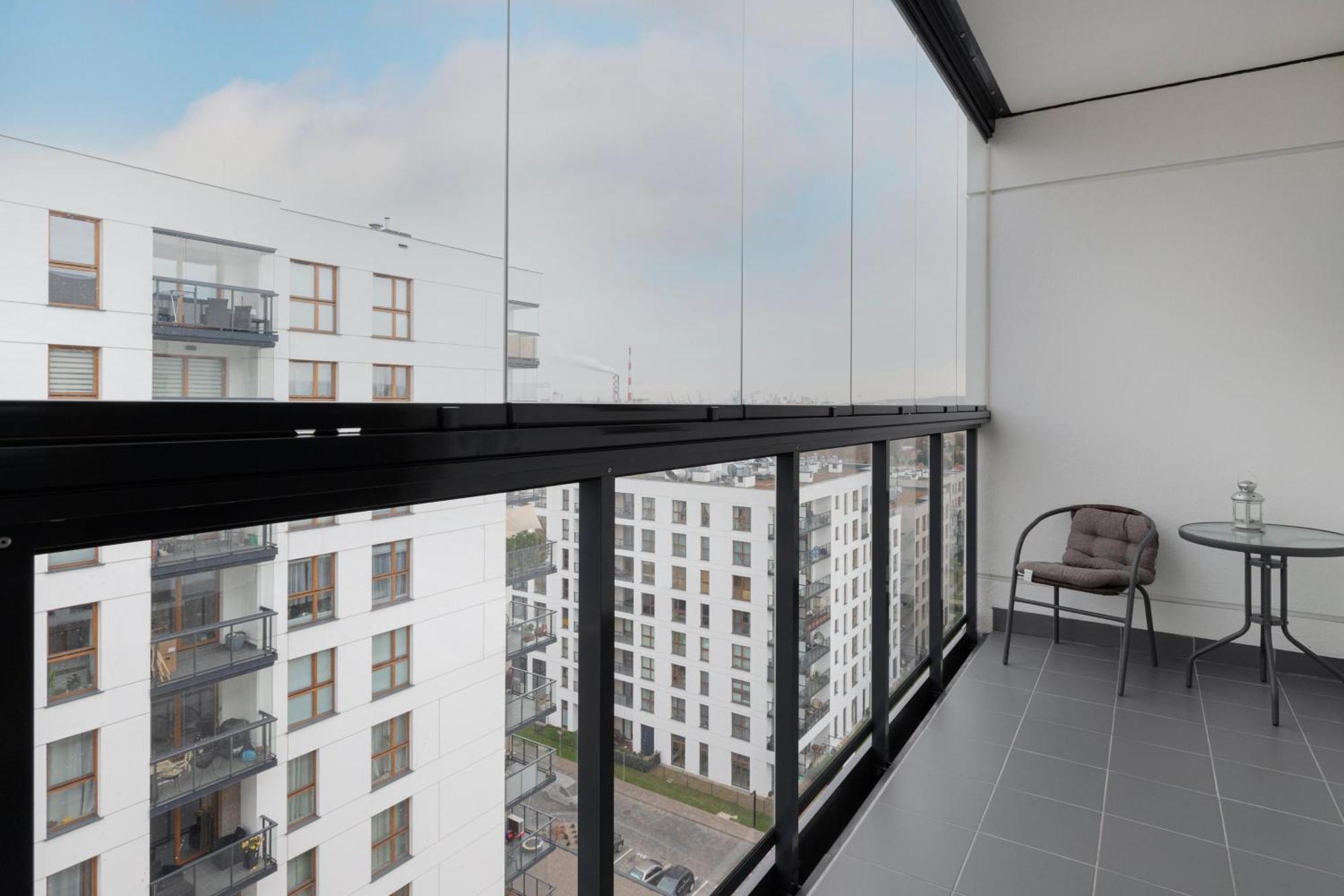 Apartament Z Widokiem Na Morze Obok Parku Millenium W Gdansku By Noclegi Renters Esterno foto